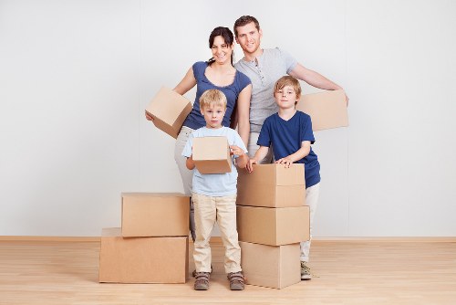Battersea moving service for residential and commercial customers